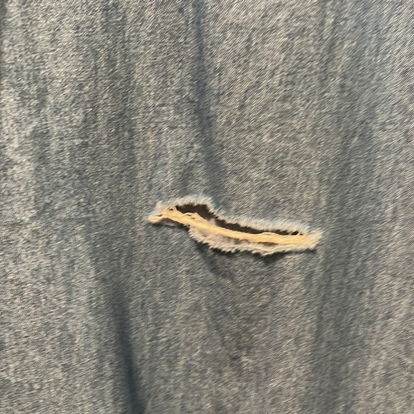 Distressed lightweight denim shirt size large. - Picture 4 of 9